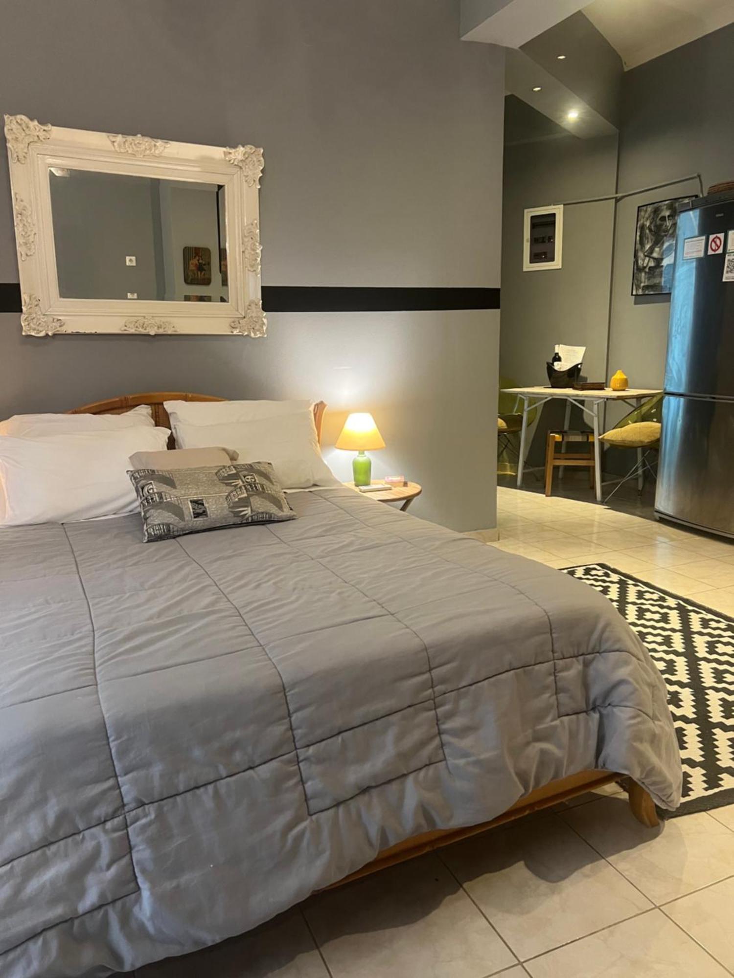 Lamda Vintage Appartment Athene Buitenkant foto